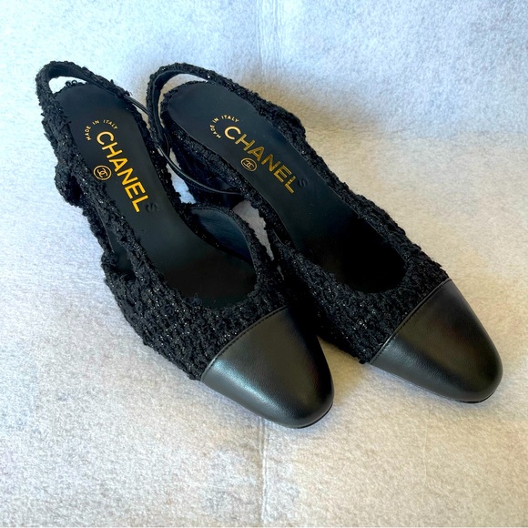 SOLD!! Brand new Authentic Chanel Slingback - Picture 1 of 7